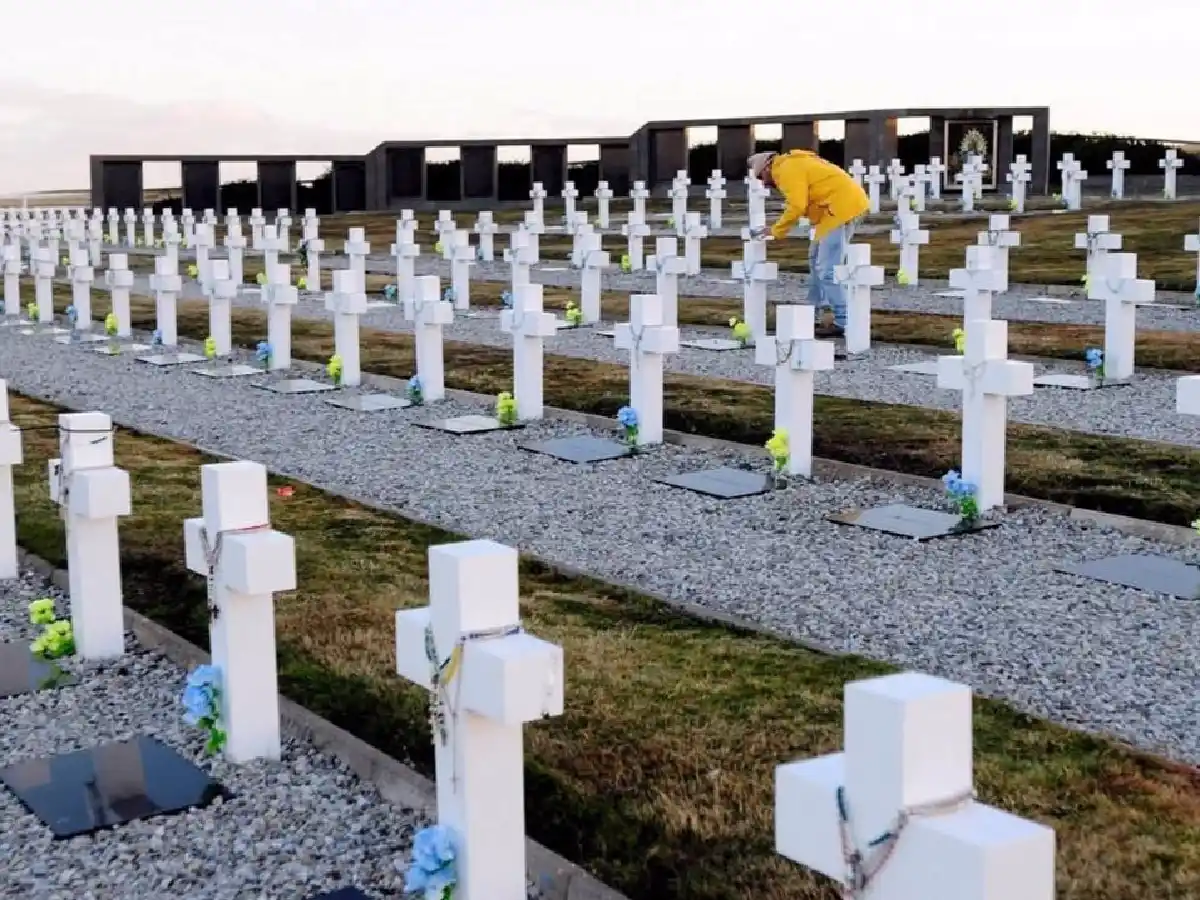 Identifican al soldado 107 en Malvinas