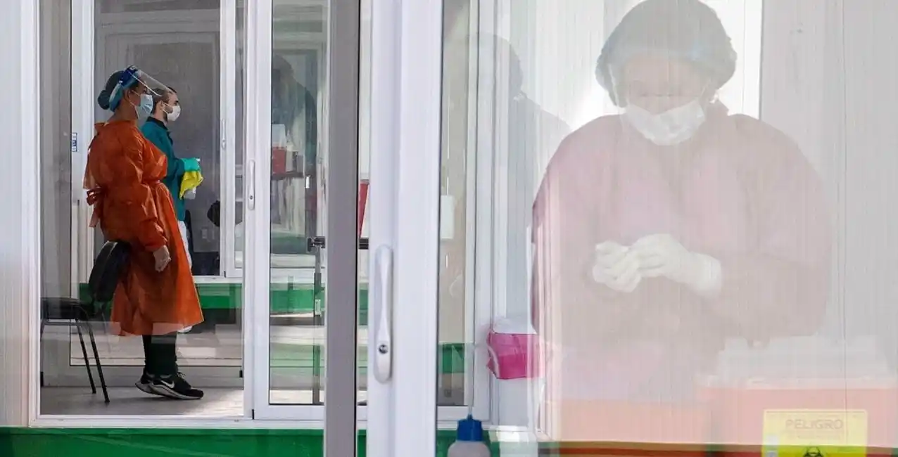 Uruguay aplicará una tercera dosis a mayores de 60 años