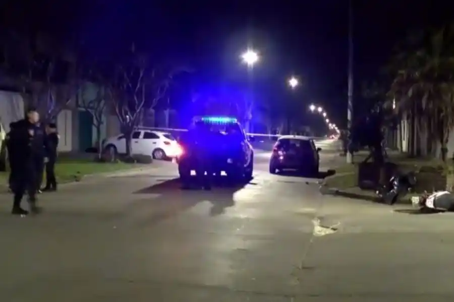 Tras un fuerte choque en una esquina complicada un motociclista terminó perdiendo la vida en Rosario