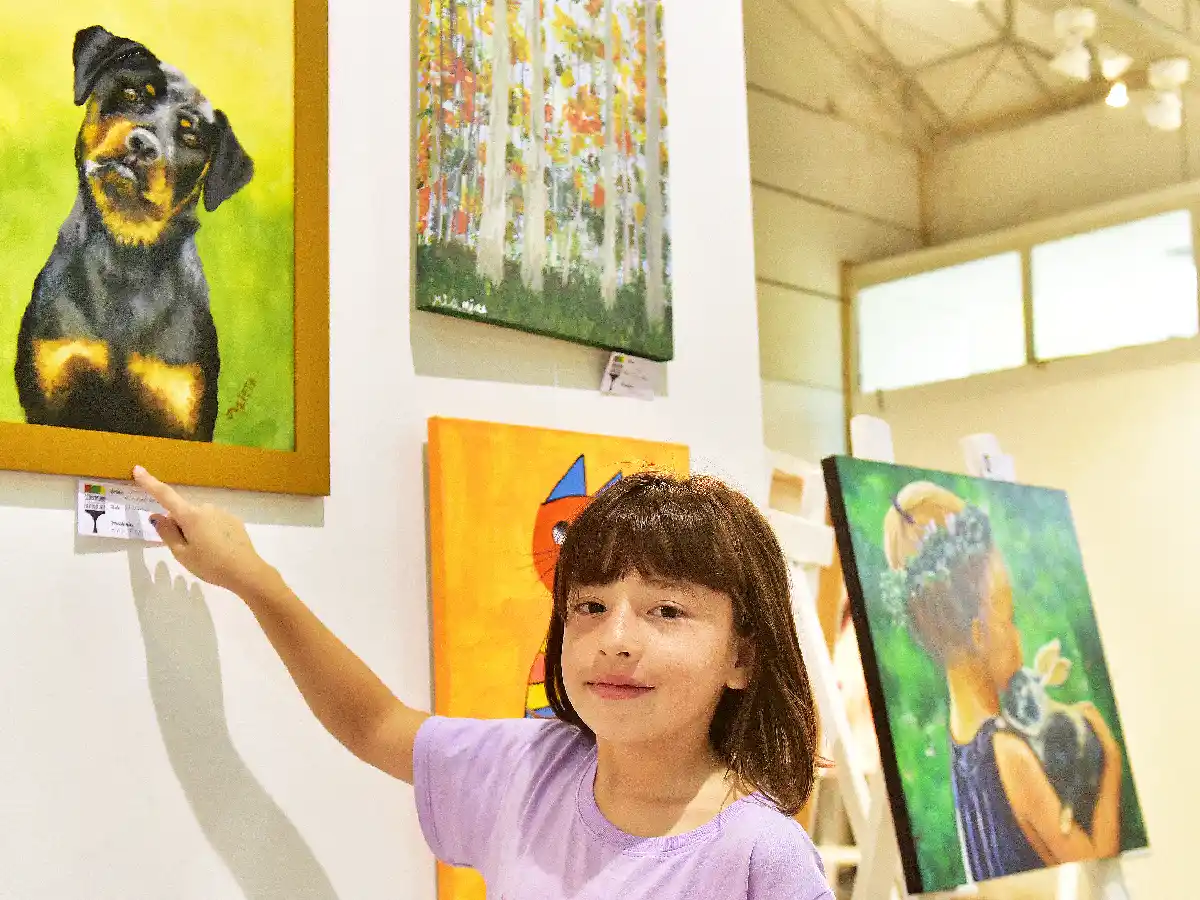 Julieta Chazarreta, una  pequeña gran pintora 