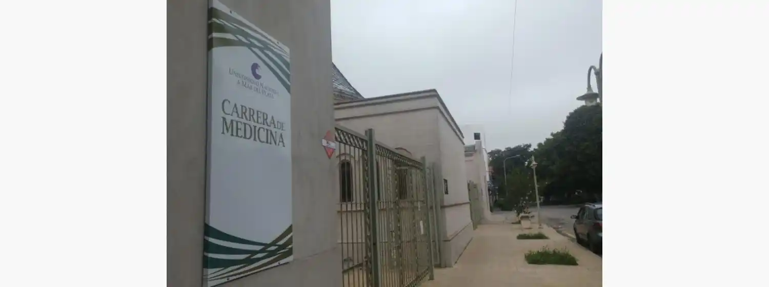 La Escuela Superior de Medicina inaugura tres laboratorios