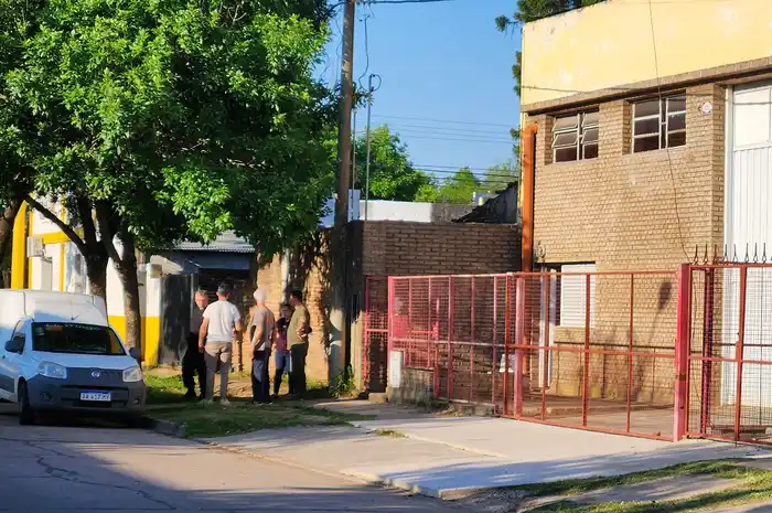 robo salon de juegos infantil castillo inflable rafaela inseguridad - 1