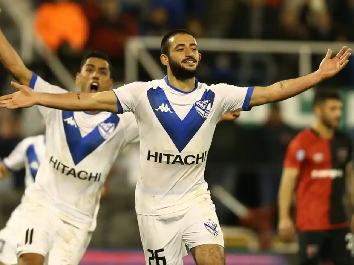 Vélez rechazó oferta por Vargas