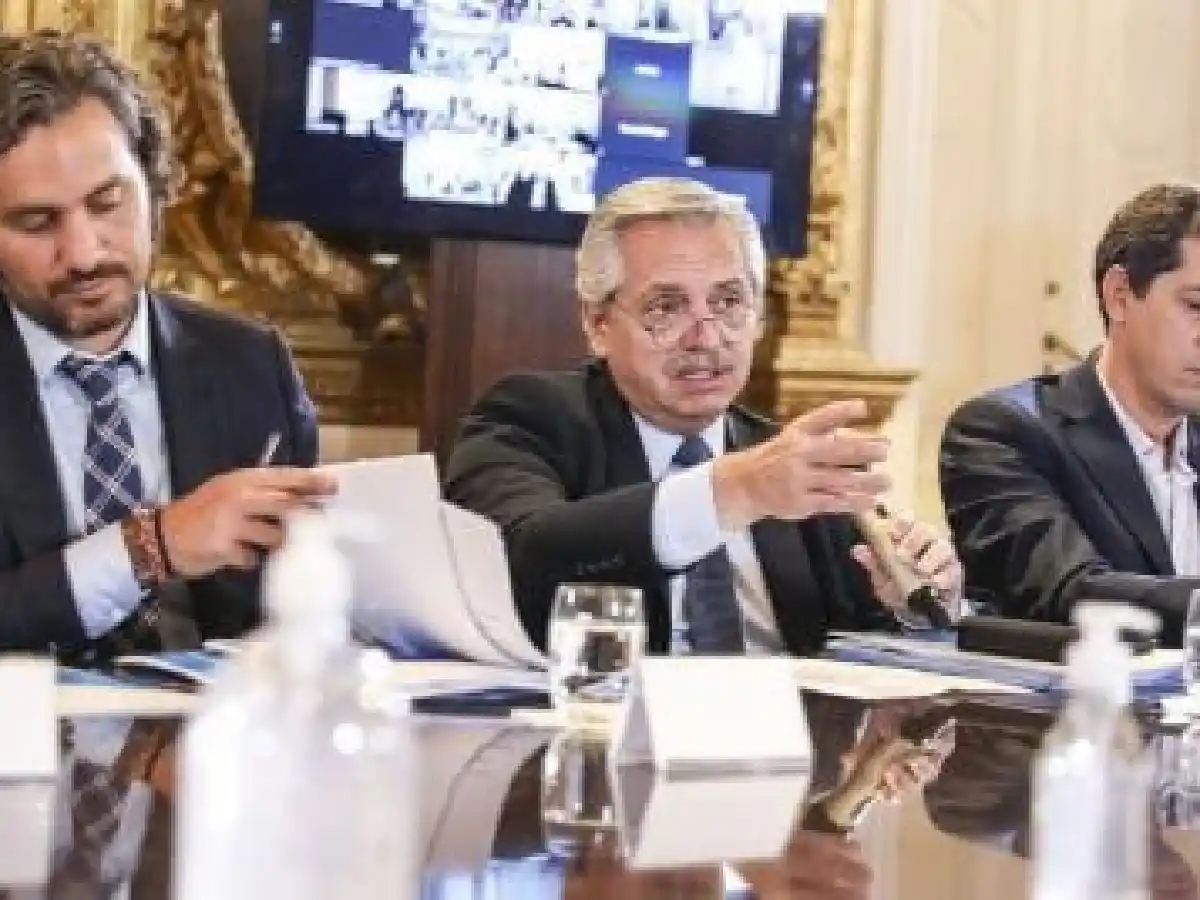 Por el coronavirus, suspenden las clases y cierran las fronteras hasta el 31 de marzo