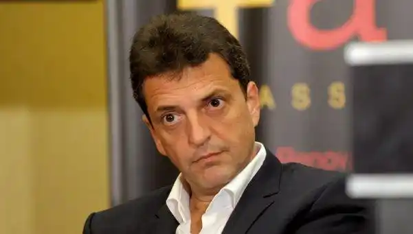 Massa: "Se castiga al trabajador que hace una hora extra"