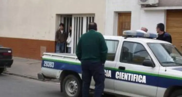 Investigan el robo comando a una familia china