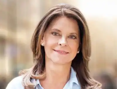 Vicepresidenta de Colombia tiene COVID-19