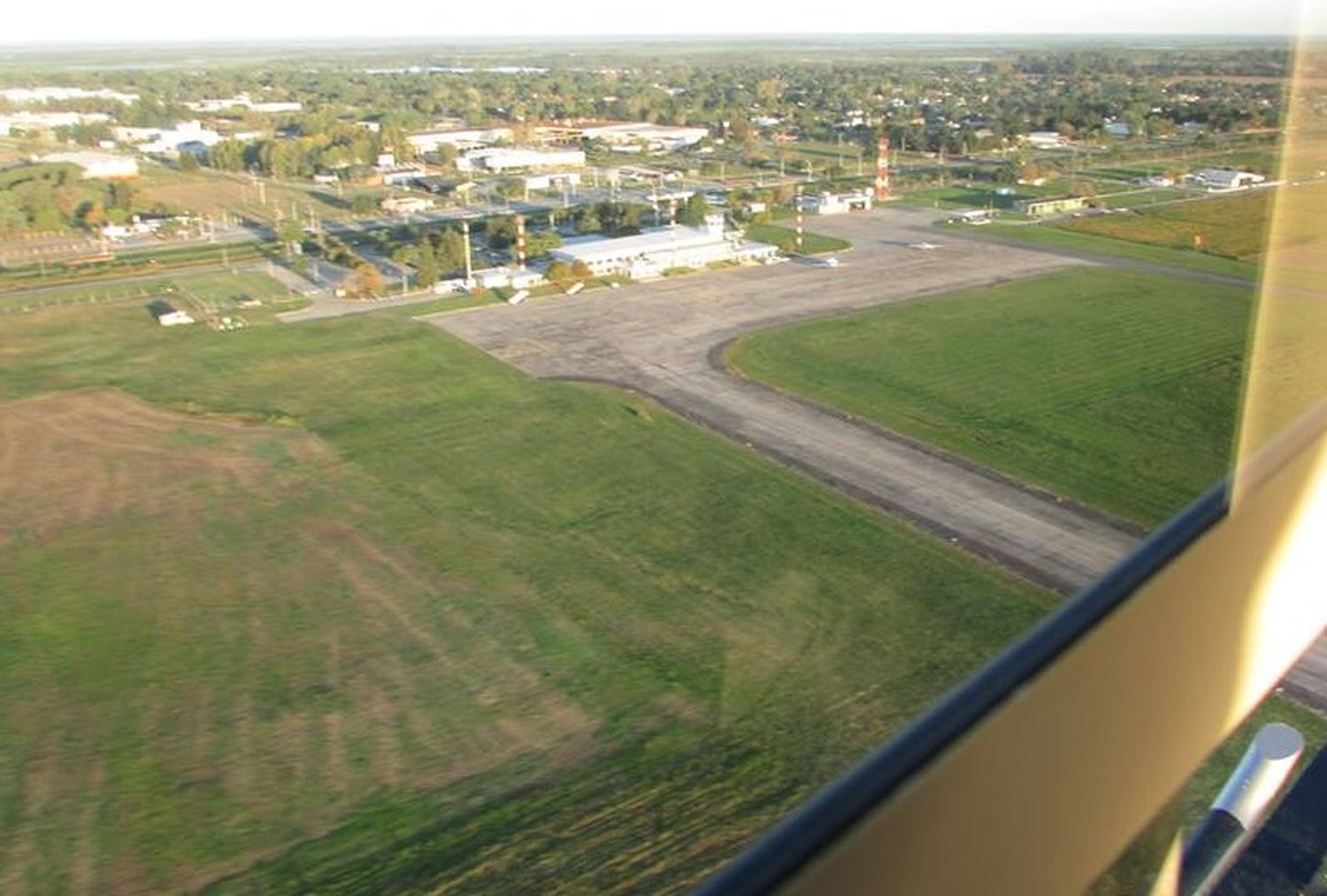 El ORSNA entrega equipamiento al aeropuerto de Santa Fe