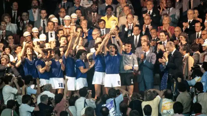 Mejor Selección de Fútbol-IA - Interna 5