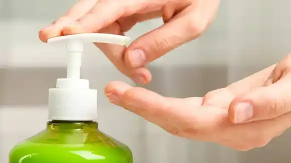 Se prohibieron jabones líquidos y se retirarón del mercado productos médicos por irregularidades