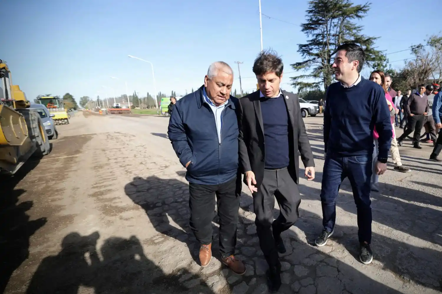 Kicillof estuvo el año pasado en la repavimentación del tramo de Lucio Mansilla.