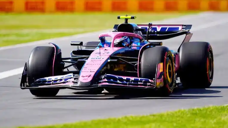 Colapinto sufrió en Austria y terminó 15º, en una carrera con varios abandonos