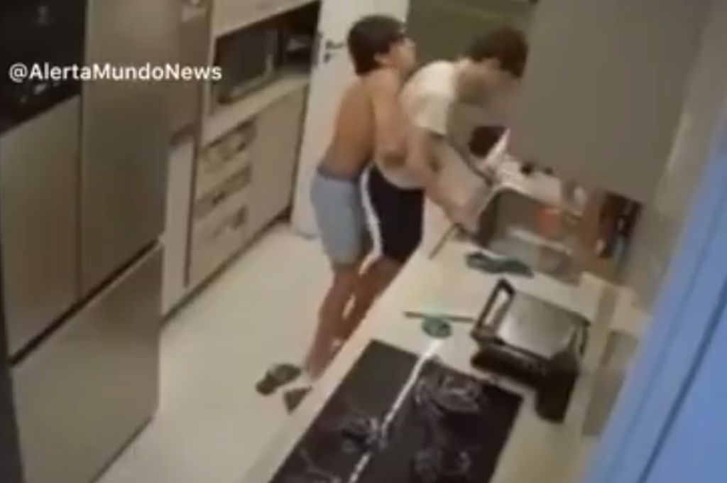 Salvó a su primo con la maniobra de Heimlich