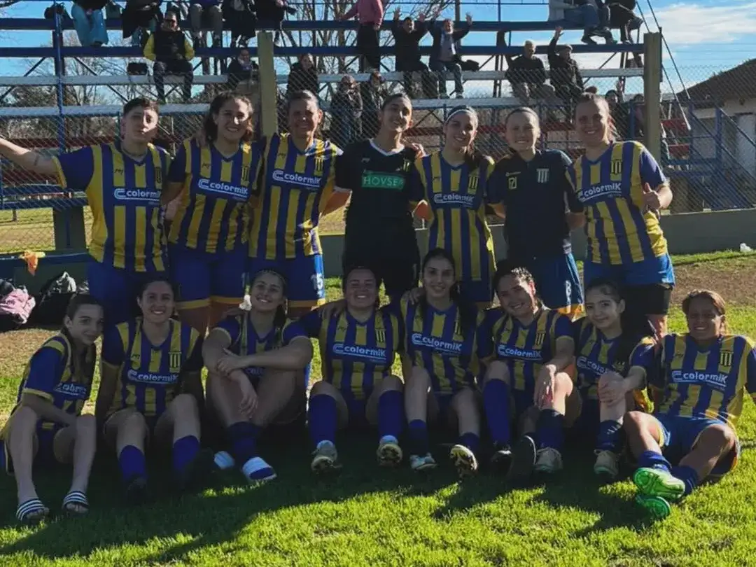 Fútbol femenino - 4