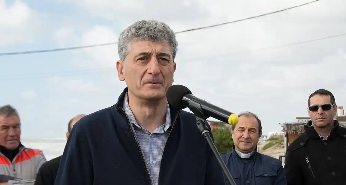 Para Barrera, el boleto es "caro" y evalúa vetar la suba de la tarifa