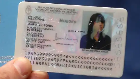 La aplicación Mi Argentina  incorporó la opción de identidad no binaria �SX⬝