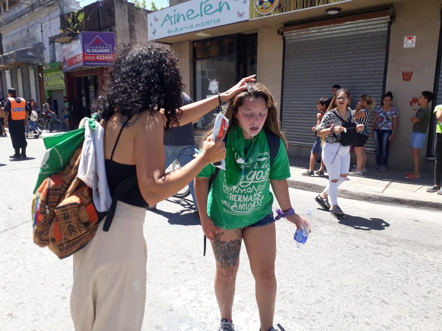 Caso "manada" en Luján: Marcha a Fiscalía por una menor violada terminó con represión policial