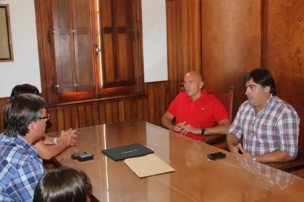 Daireaux: Intendente Hernando recibió donación de instituciones locales