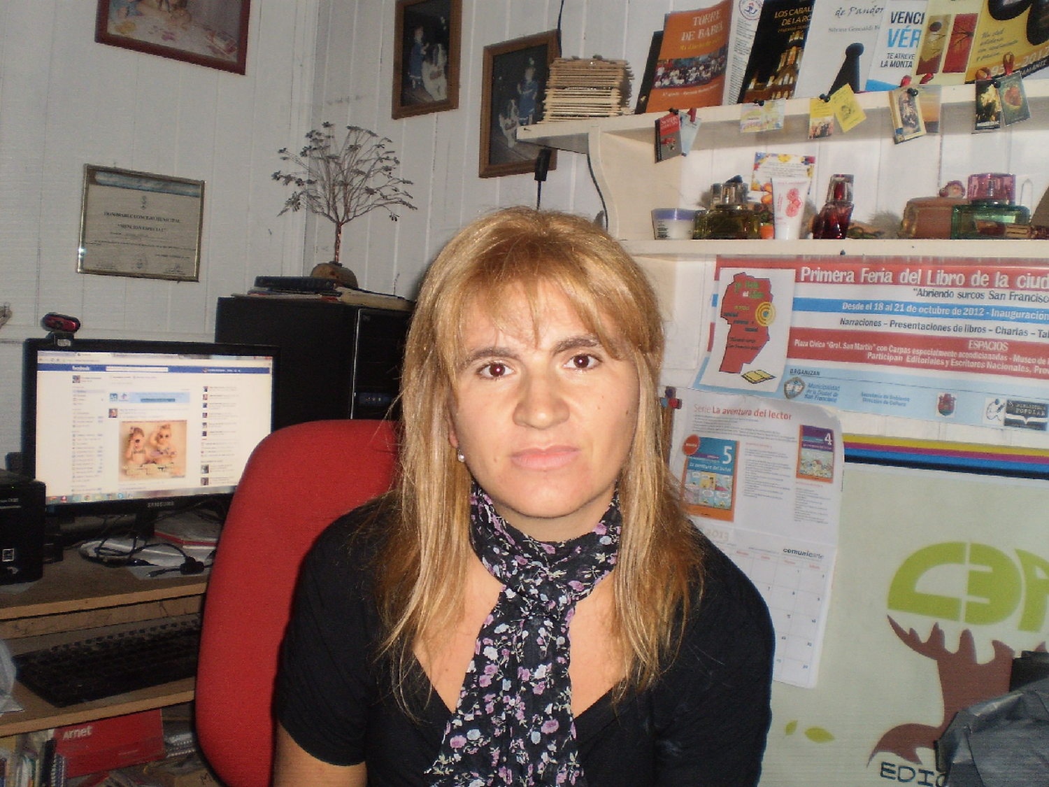 Una docente dice que se enfermó de covid después de vacunarse