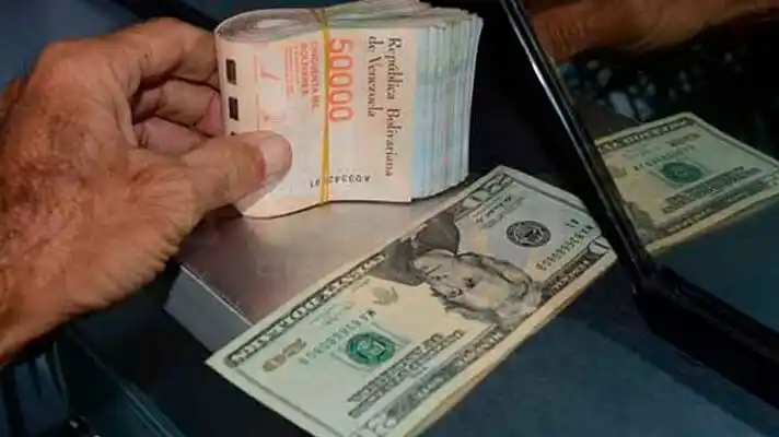 Intervenciones del BCV no funcionan: precio del dólar puede superar los Bs.10 millones en diciembre