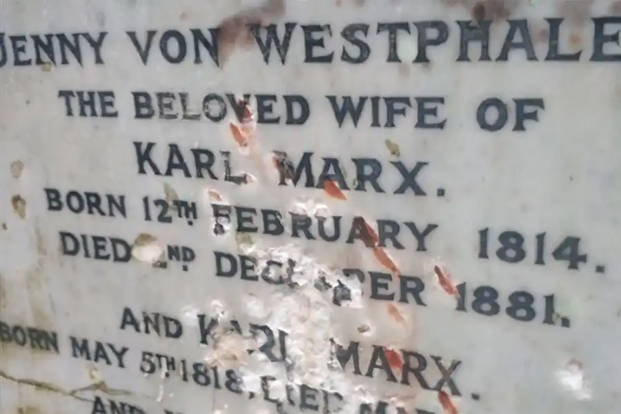 Londres: vandalizan tumba de Karl Marx