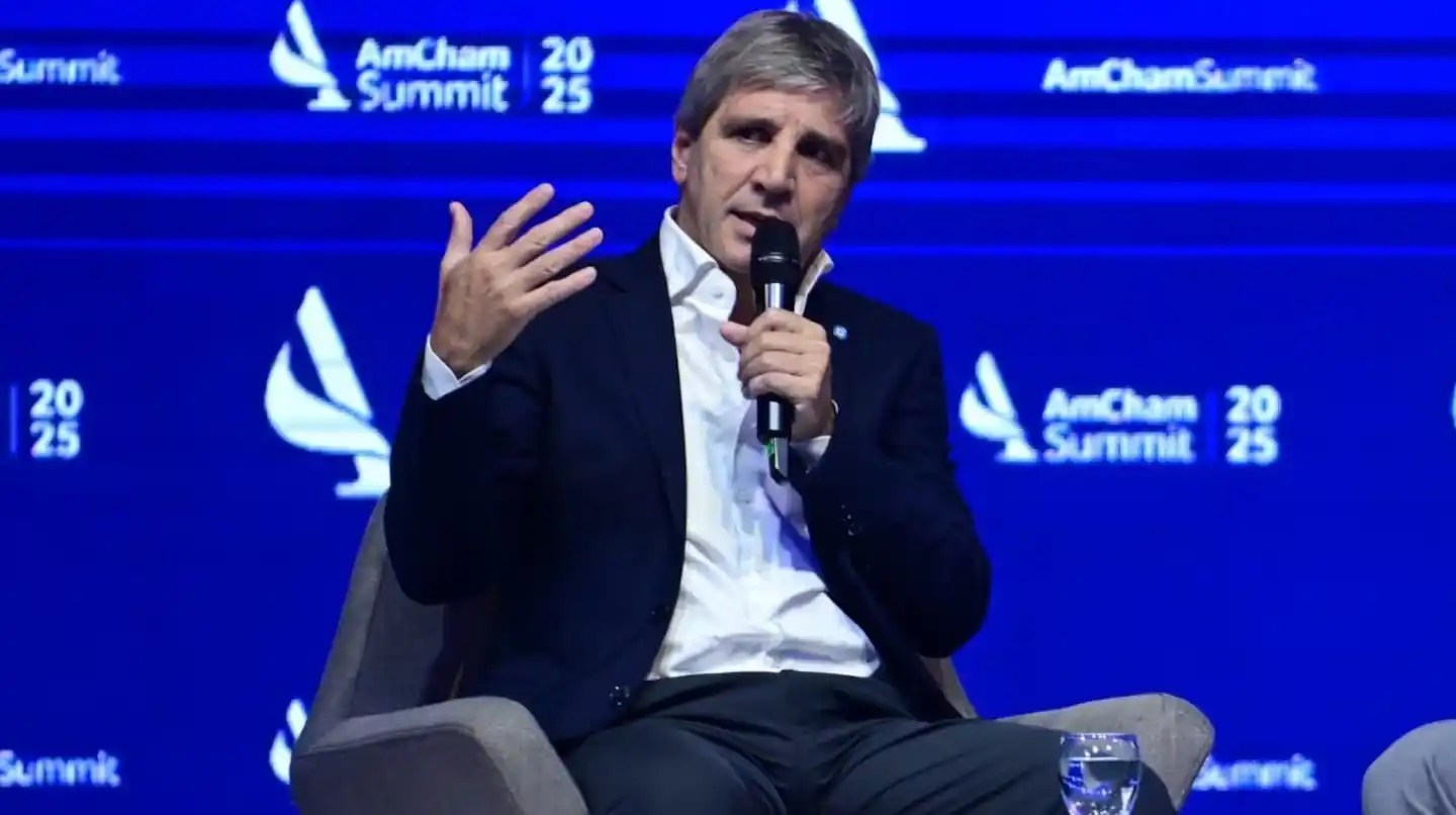 Antes de viajar a Washington, Caputo hablará ante empresarios de EE.UU. para defender el programa económico