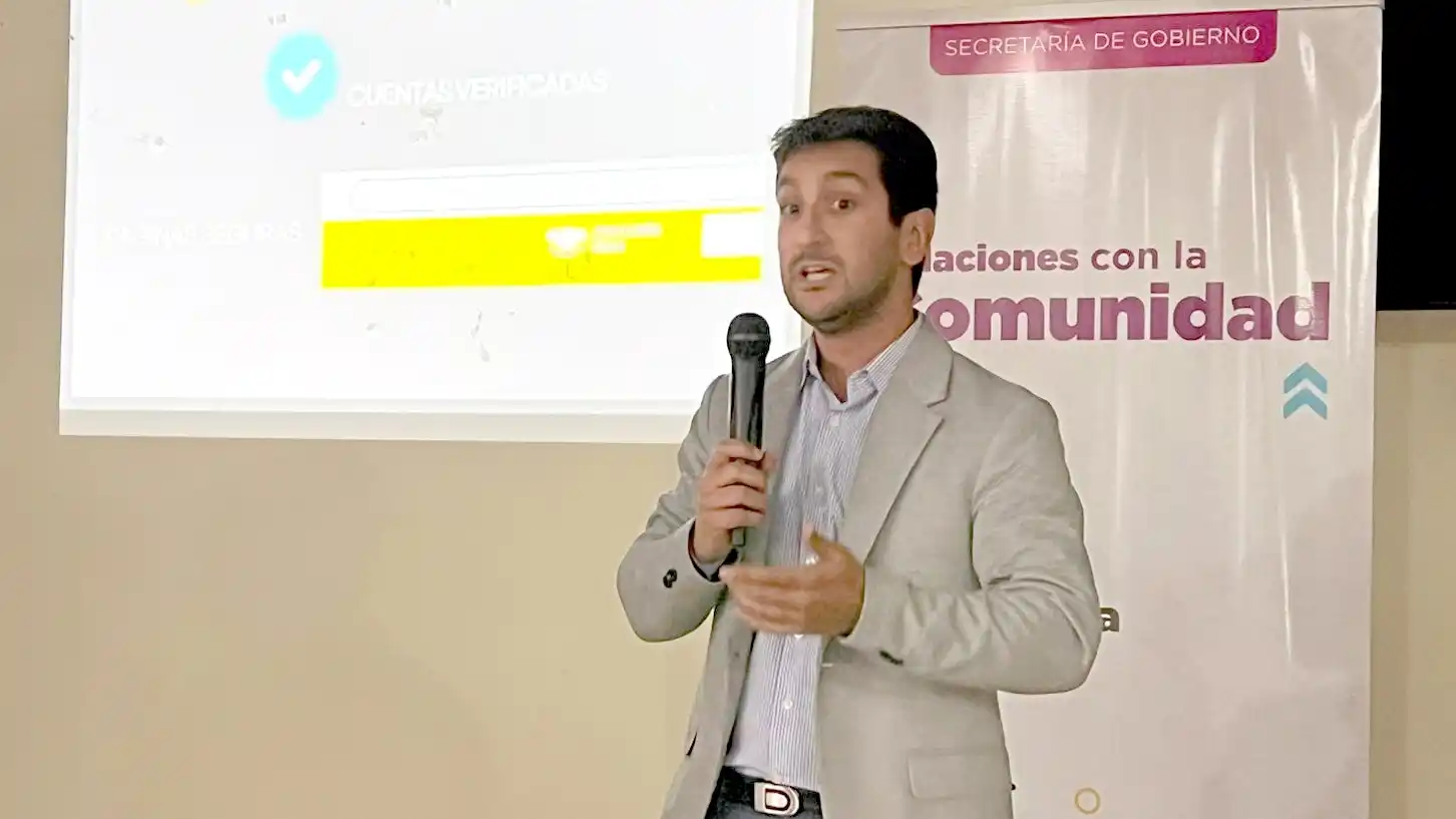 Dr. Leonardo Tripiana