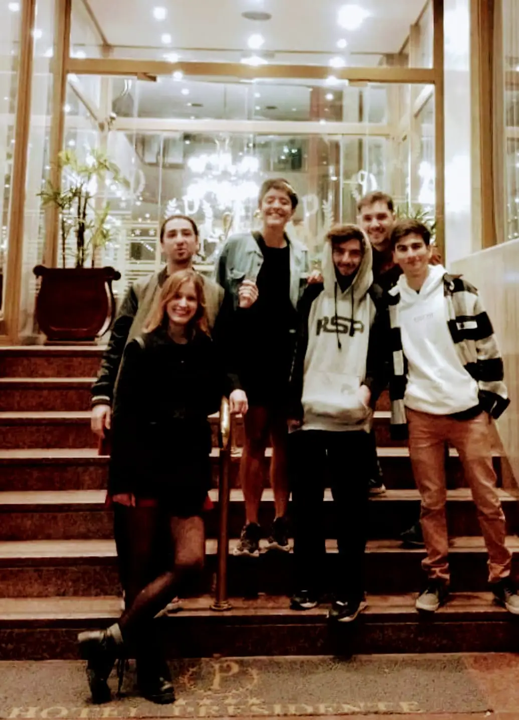 Estudiantes del Profesorado de Teatro y de Realización Integral de Artes Audiovisuales de la Facultad de Arte de la Unicen participaron de la primera edición del FUA!