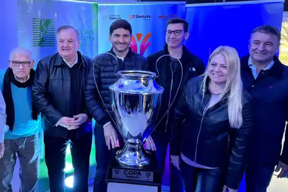 Pullaro en Ceres: participo de la exposición "Sean eternos los laureles"