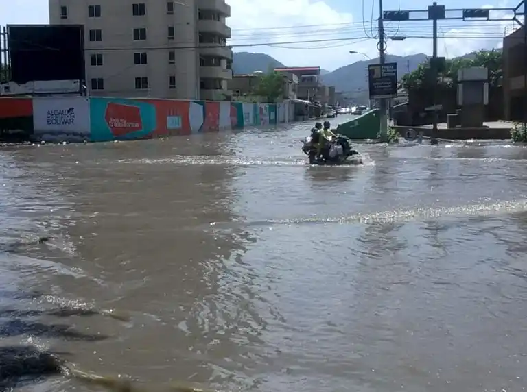 ¡DESPUÉS DEL REGAÑO DE MADURO! Fiscalía anuncia investigación penal contra gobernador de Anzoátegui