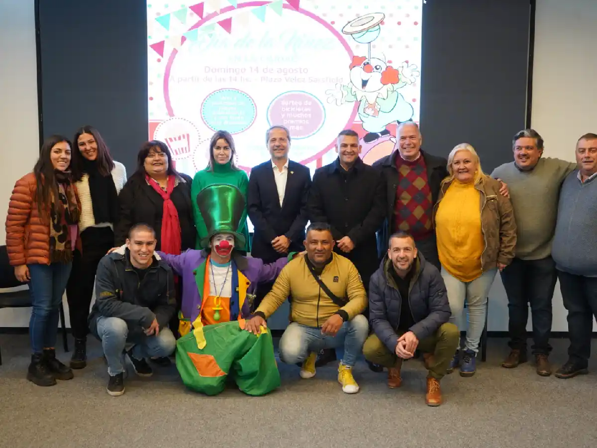 El Día de la Niñez se festejará a lo grande en la plaza Vélez Sársfield   