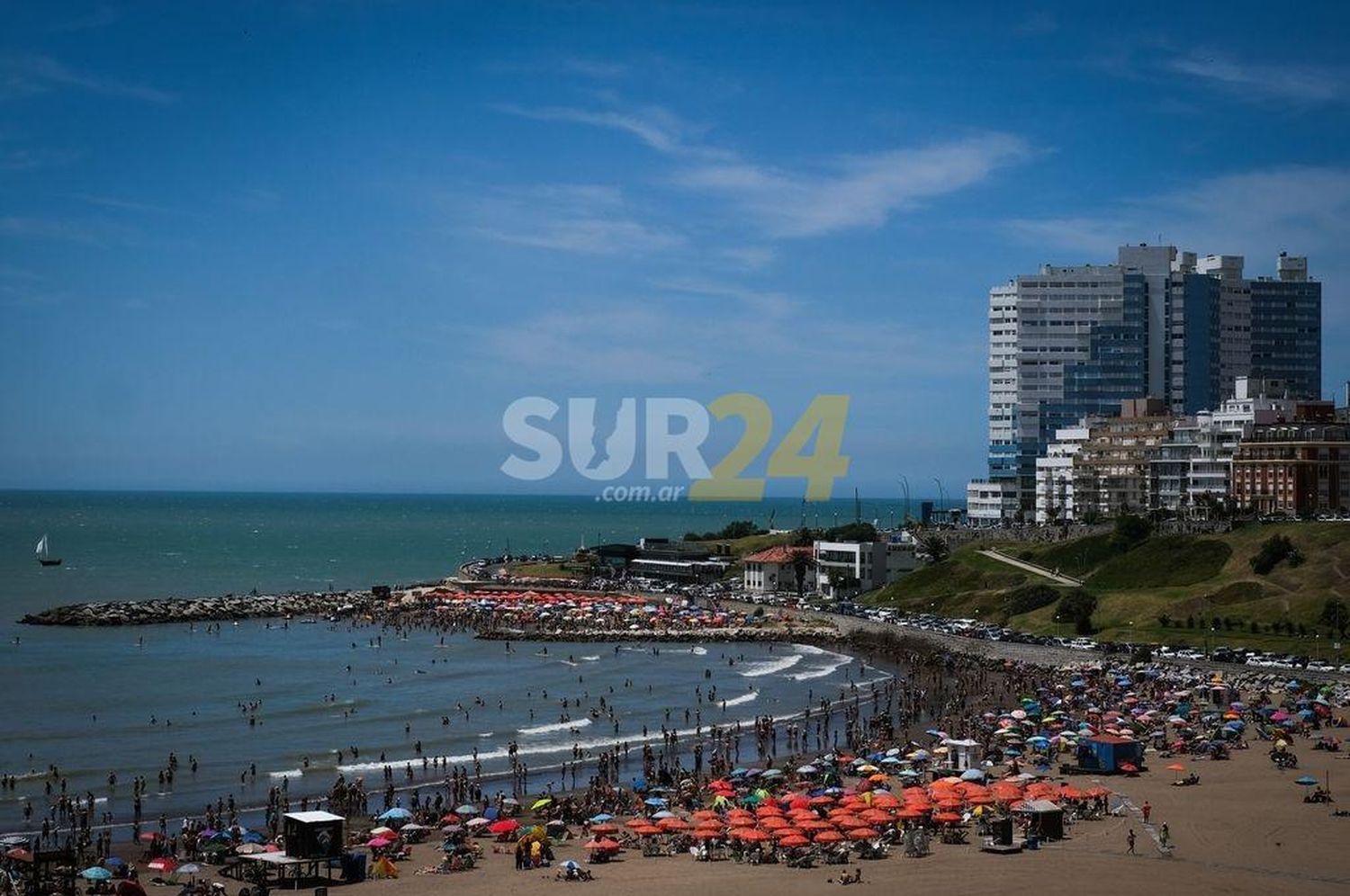 Fin de semana largo: más de 3,5 millones de turistas viajan por el país