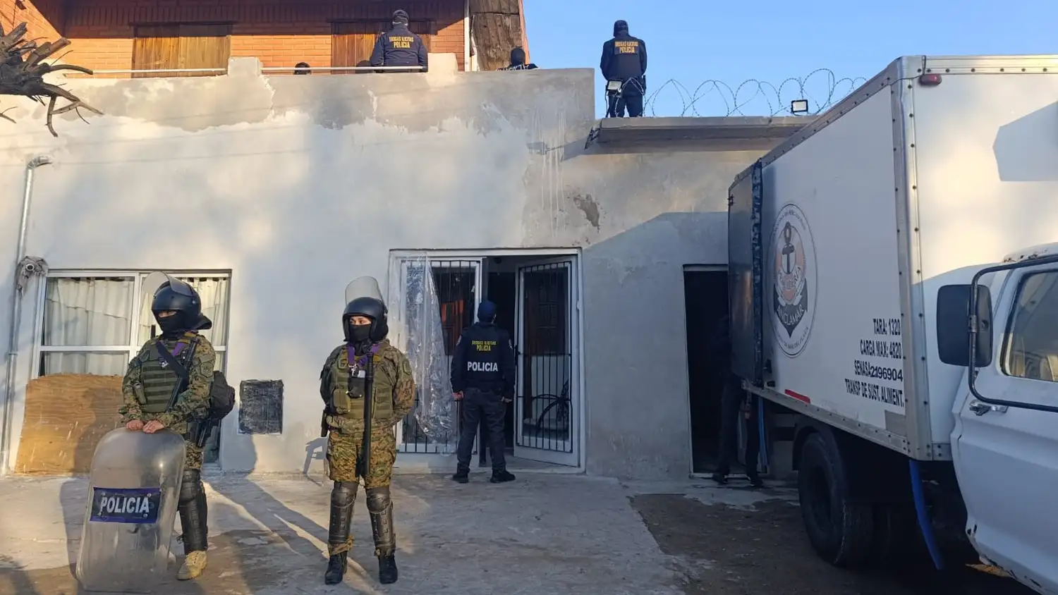 Durante los allanamientos se secuestraron más cocaína y marihuana.