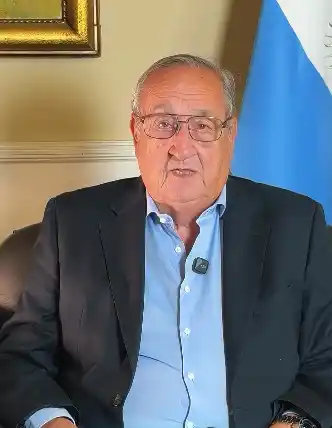 El intendente Miguel Lunghi compartió su mensaje hacia la comunidad tandilense.