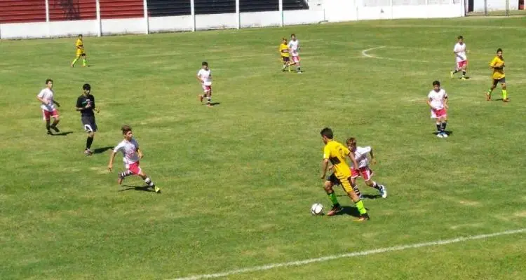 85 goles en el arranque de las inferiores