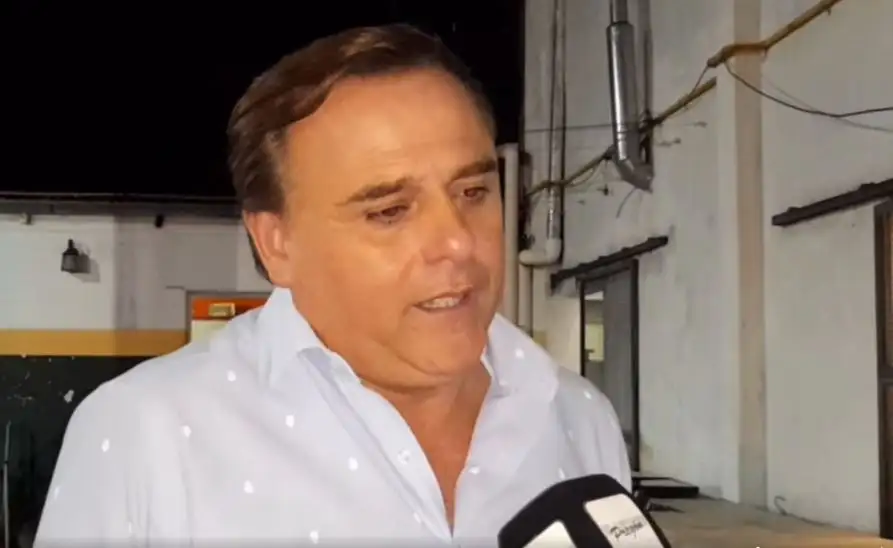 Erro, otra vez afuera del calorcito