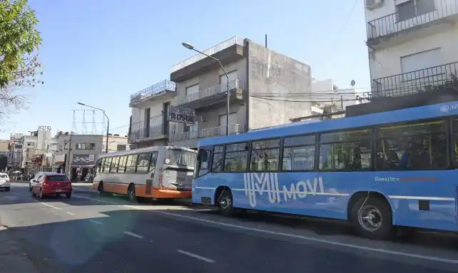 Rosario: comenzó a regir la suba del transporte urbano