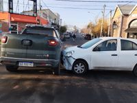 Triple accidente en la avenida Avellaneda con una menor hospitalizada