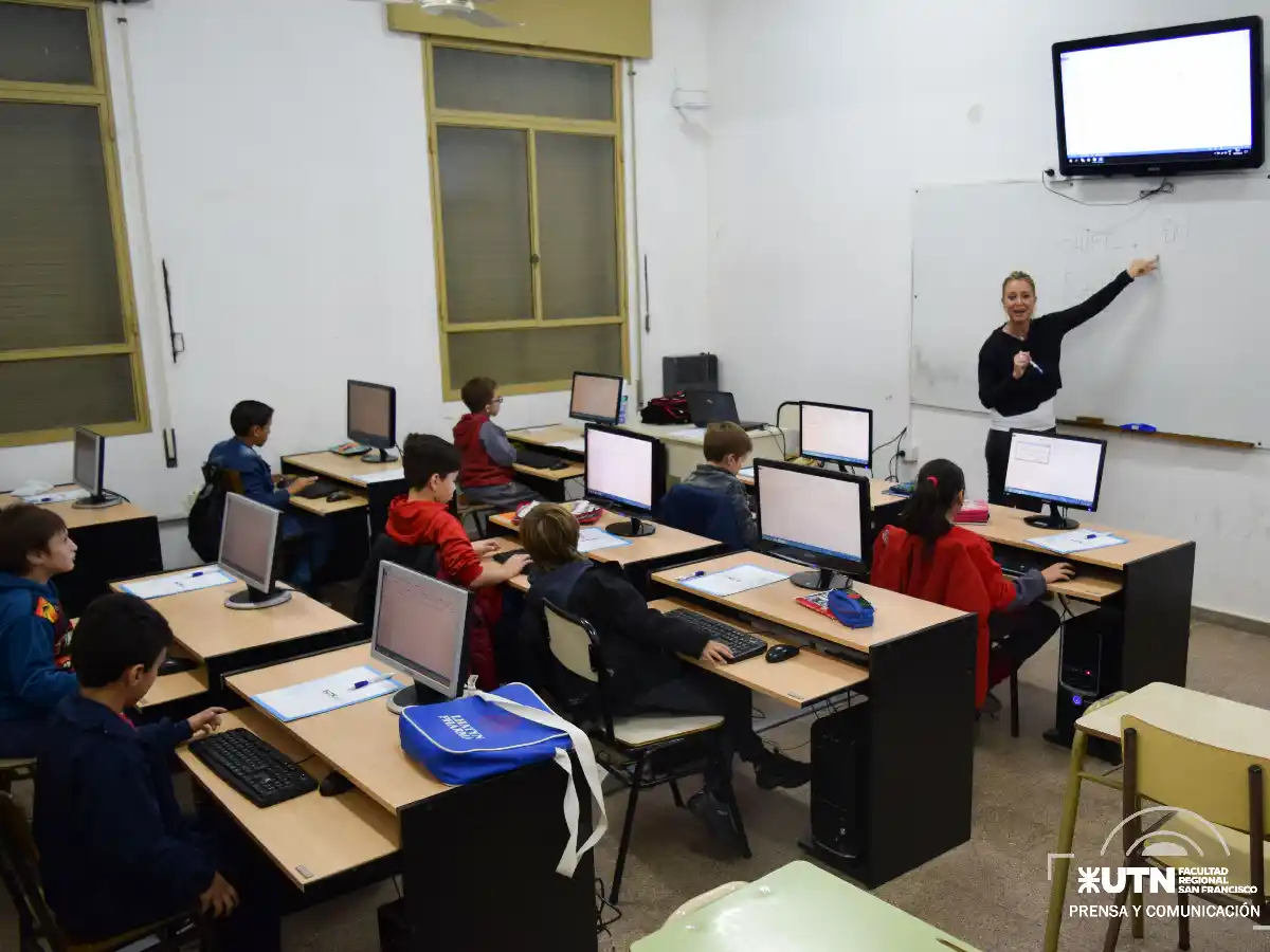 Dictarán en UTN un curso de computación para niños