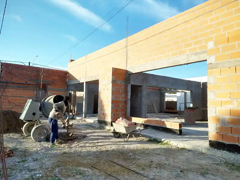 Siguen los avances en la obra del Jardín Maternal Nº 1