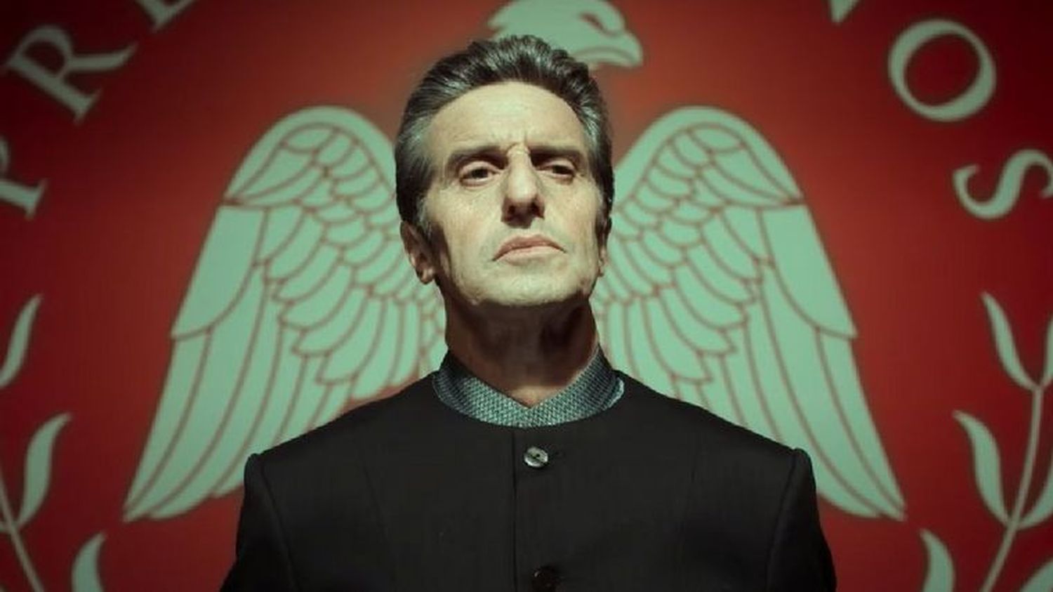 Lanzani y Peretti son la encarnación del bien y el mal en el vertiginoso final de "El Reino"