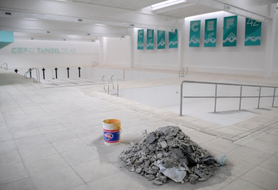 Las piletas del CEF 42 siguen vacías por problemas de infraestructura y no pudieron iniciar las clases