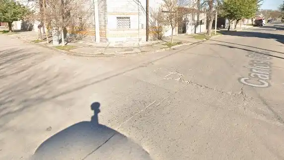 El hecho se produjo en la intersección de Carlos Gilli y Jonás Salk.