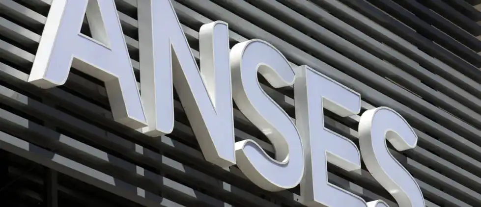 La ANSES denunció estafas con mensajes de texto