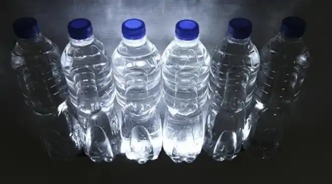 Escobar instalará cartelería en boliches que reglamenta el acceso libre al agua para todos los concurrentes 