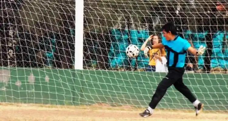 Fútbol: Se juega la última fecha del torneo de primera