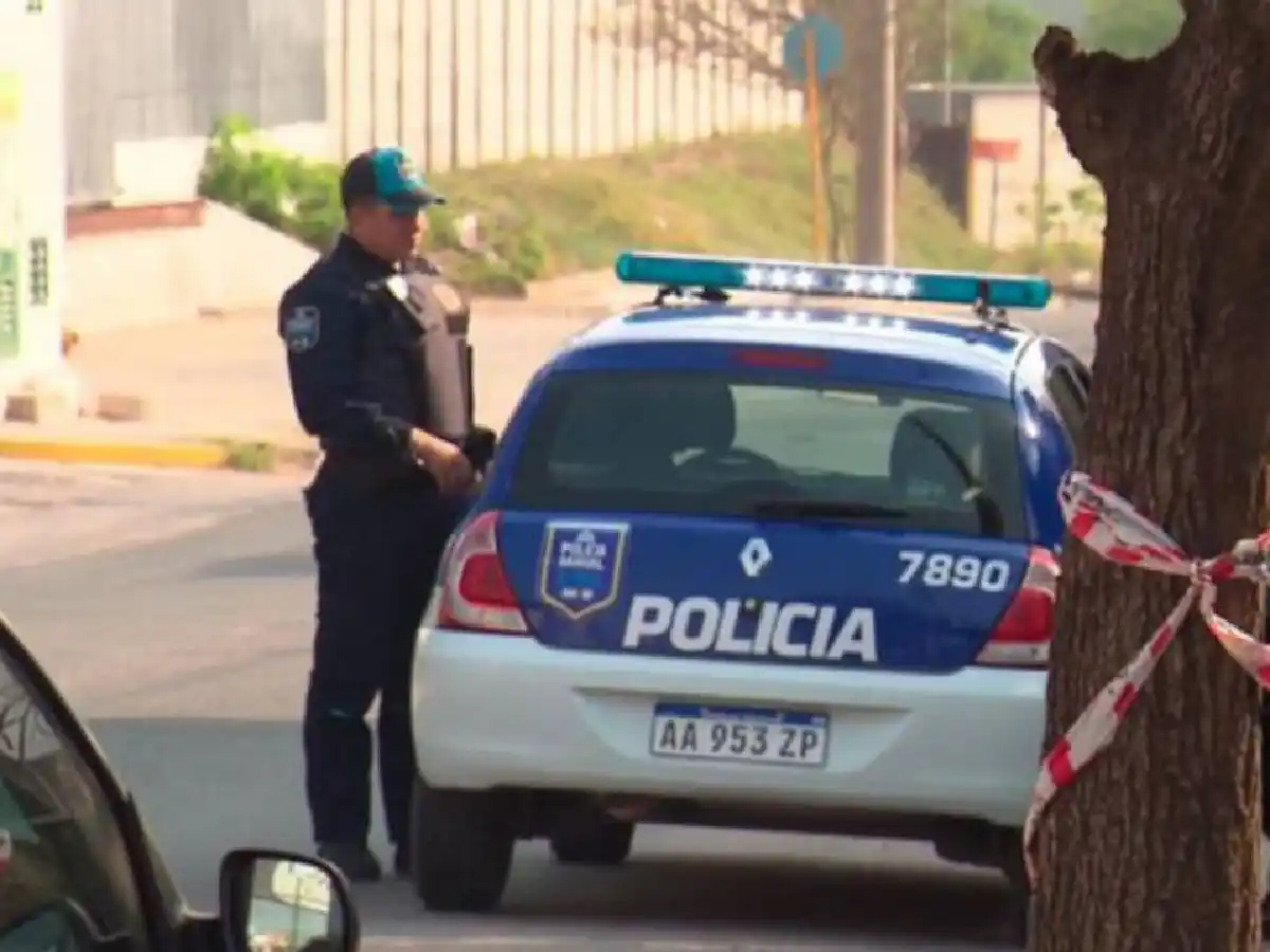 Motochorro se mató al chocar cuando huía tras robo