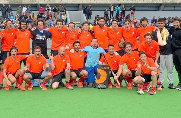 Ascenso y campeonato