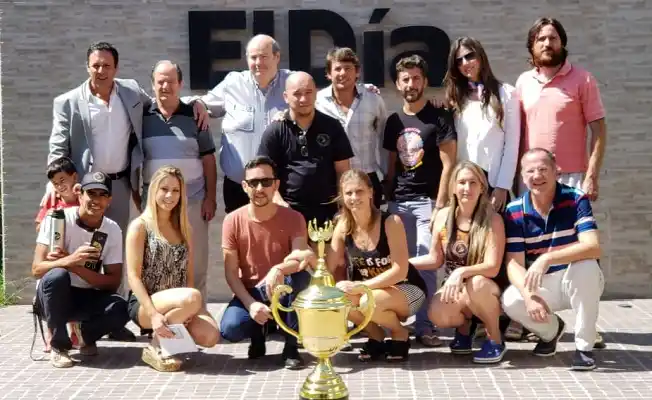 La palabra del equipo tricampeón del Carnaval del País