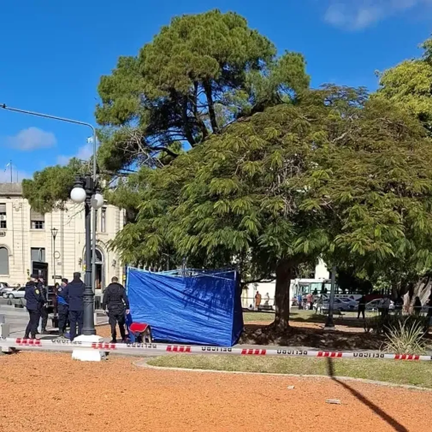 Bajo el frío, falleció un hombre en situación de calle